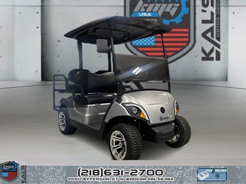 2017 Yamaha Drive 2 Electric Golf Cart PTV ELECTRIC in wadena MN