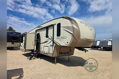 2018 Forest River Rv Rockwood Signature Ultra Lite 8299BS in manitowoc WI