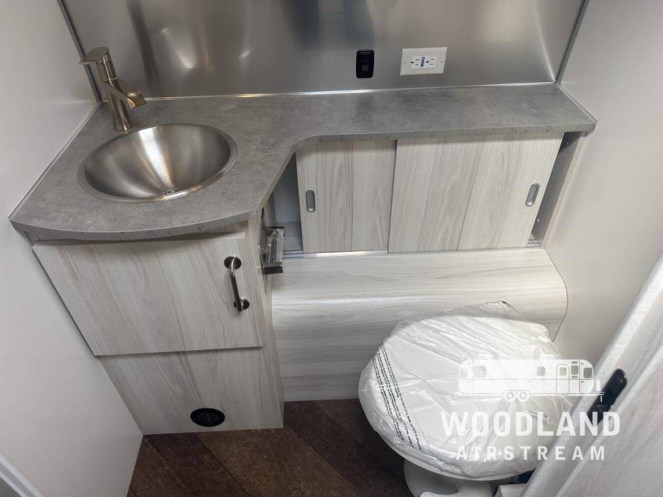 A photo of this 2027 Airstream International 28RB Twin