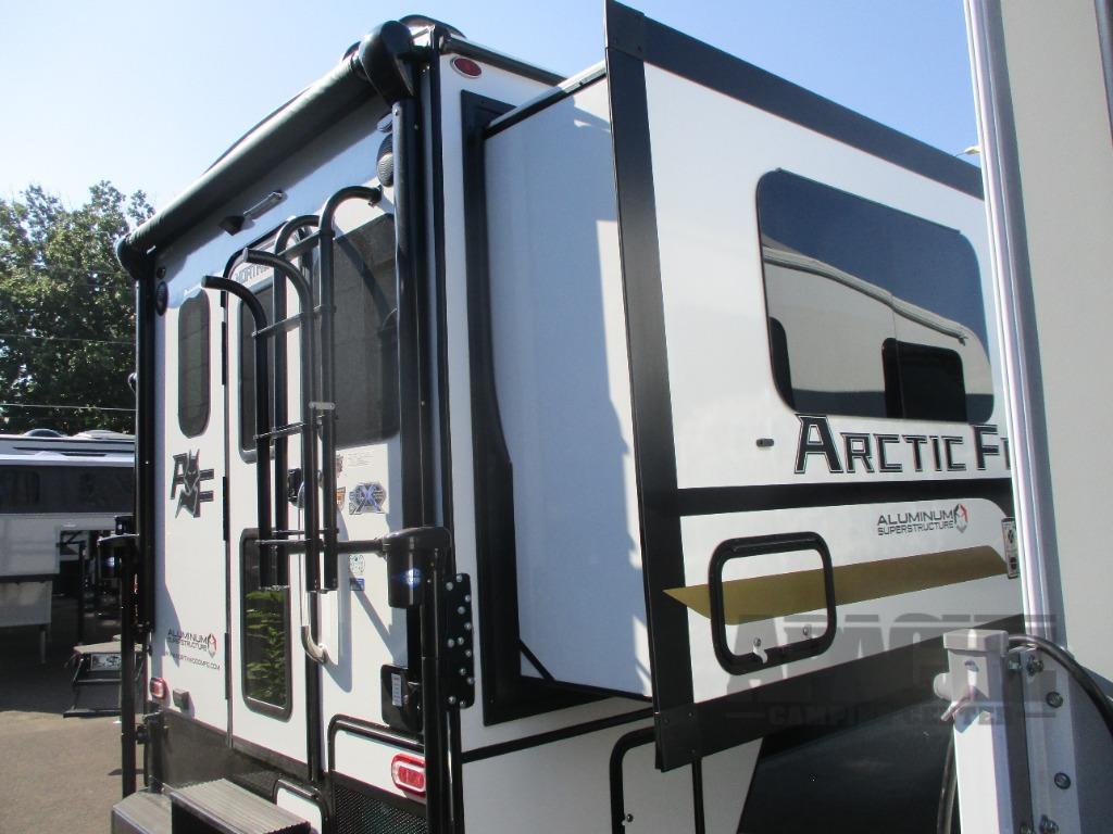 2027 Northwood Arctic Fox Camper 1150 Dry Bath in portland OR
