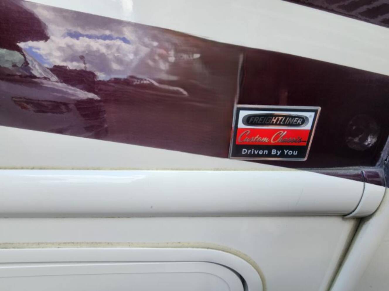 A photo of this 2013 Thor Motor Coach Palazzo 33.2