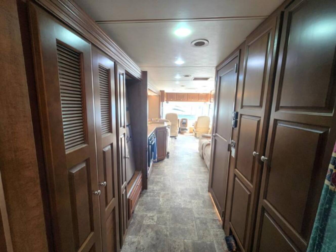 A photo of this 2013 Thor Motor Coach Palazzo 33.2