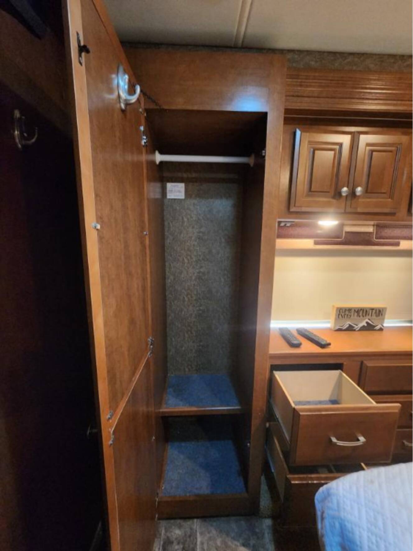 A photo of this 2013 Thor Motor Coach Palazzo 33.2
