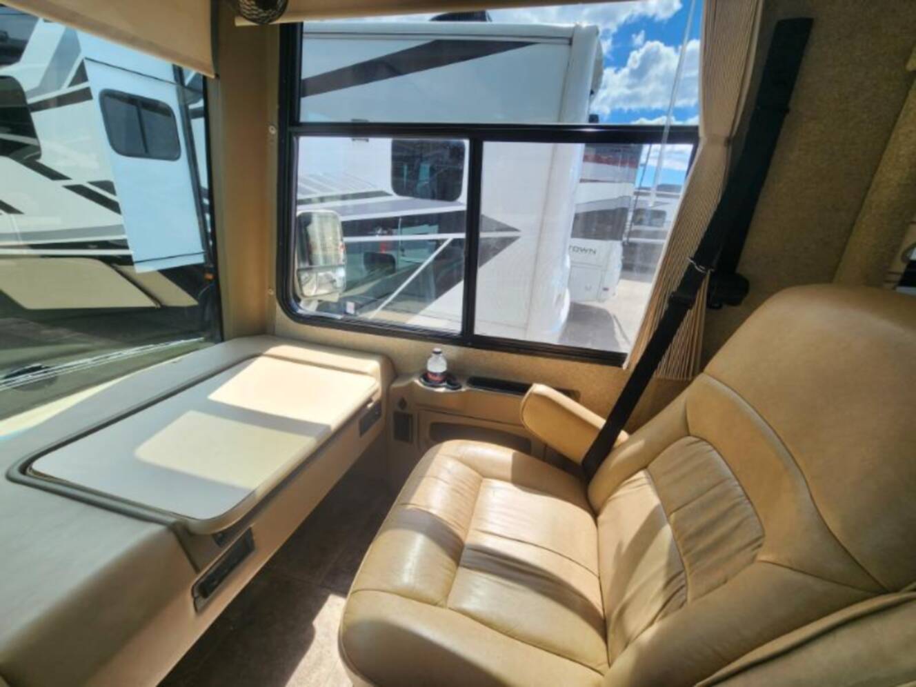 A photo of this 2013 Thor Motor Coach Palazzo 33.2