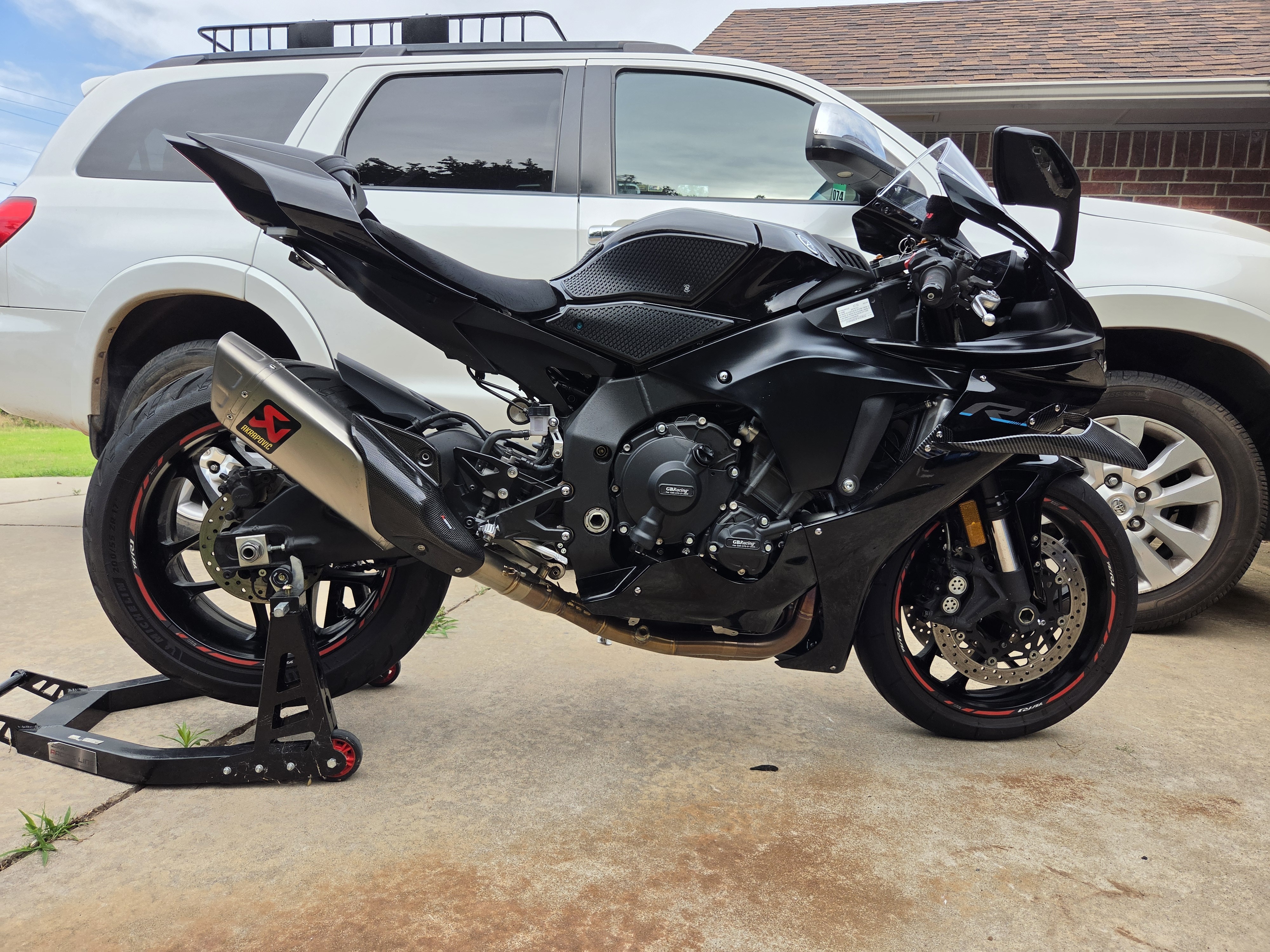 2023 Yamaha YZF R1 R1 in Oklahoma City, OK