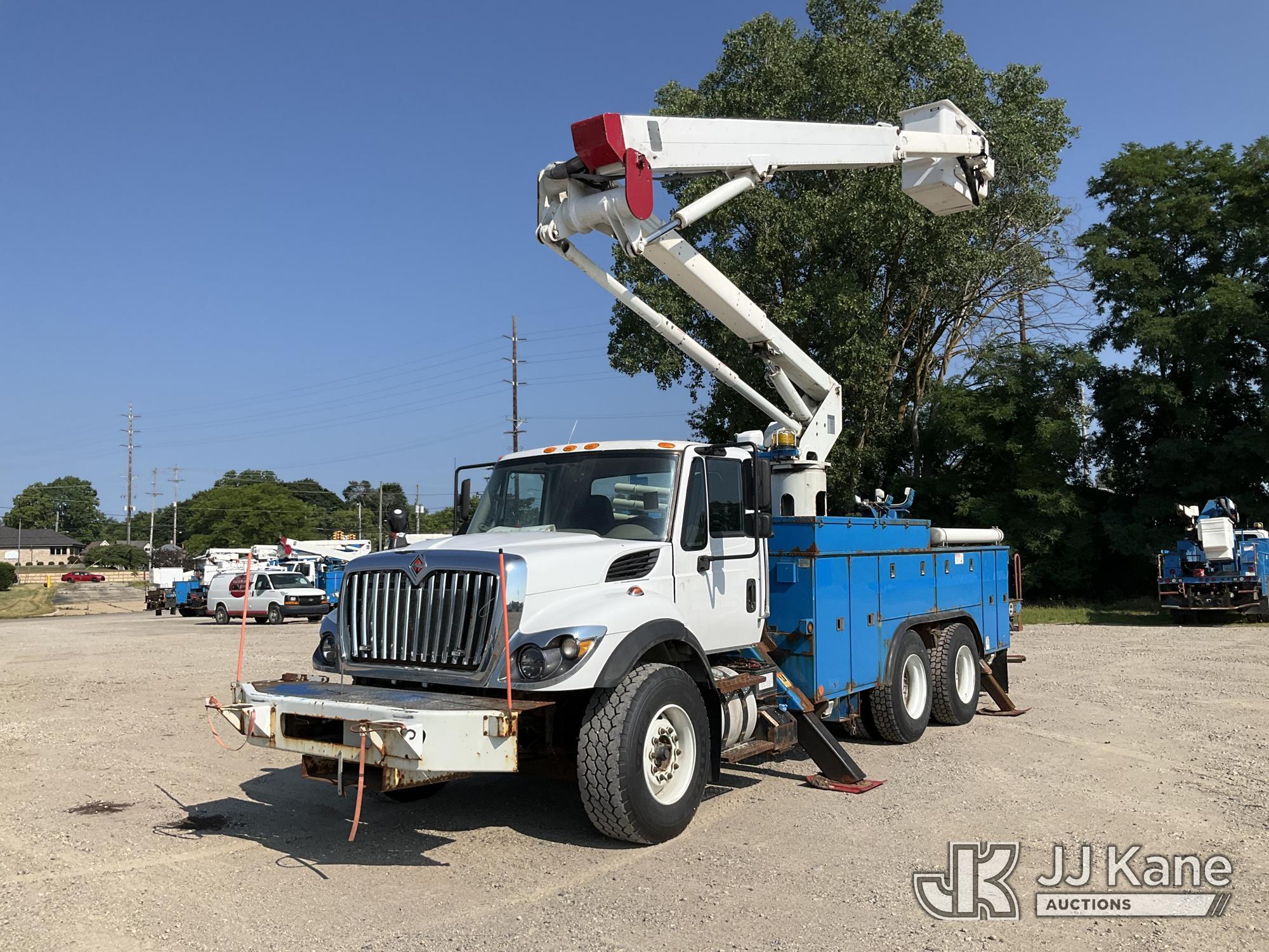 2017 International WorkStar 7400 in Charlotte, MI