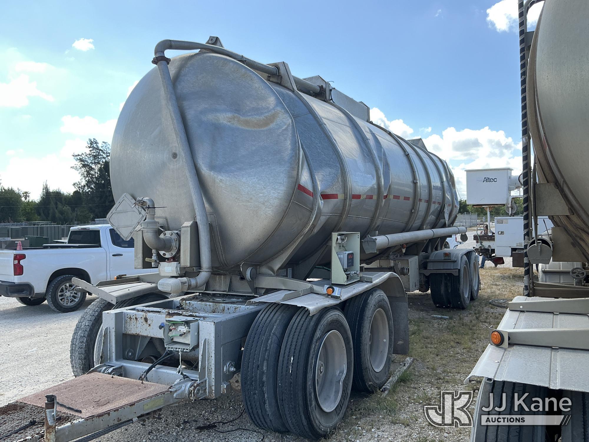 2015 WEST-MARK Trailer in Olmito, TX