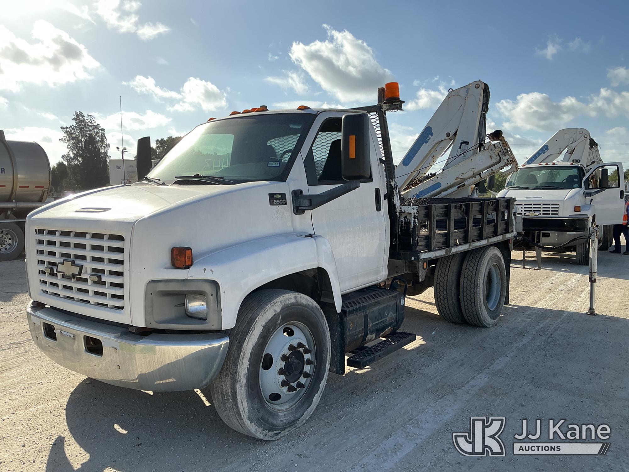2009 Chevrolet C6500 in Olmito, TX