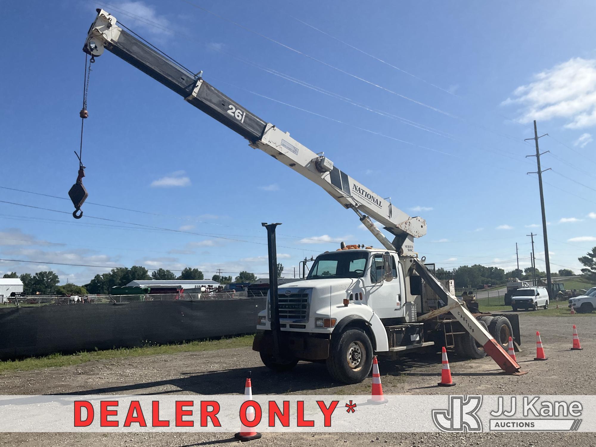 2000 Sterling L9500 in Charlotte, MI