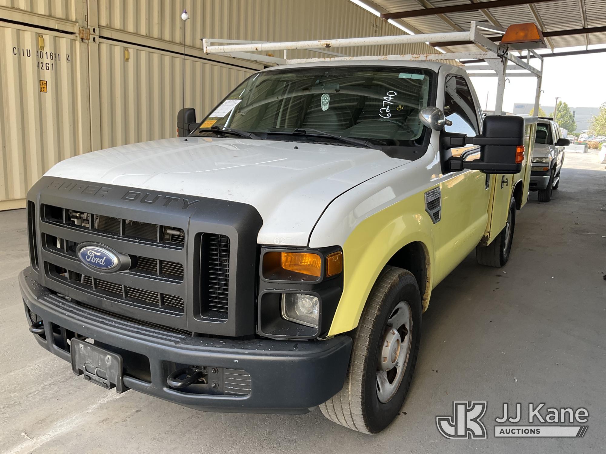 2009 FORD F-350 in Jurupa Valley, CA