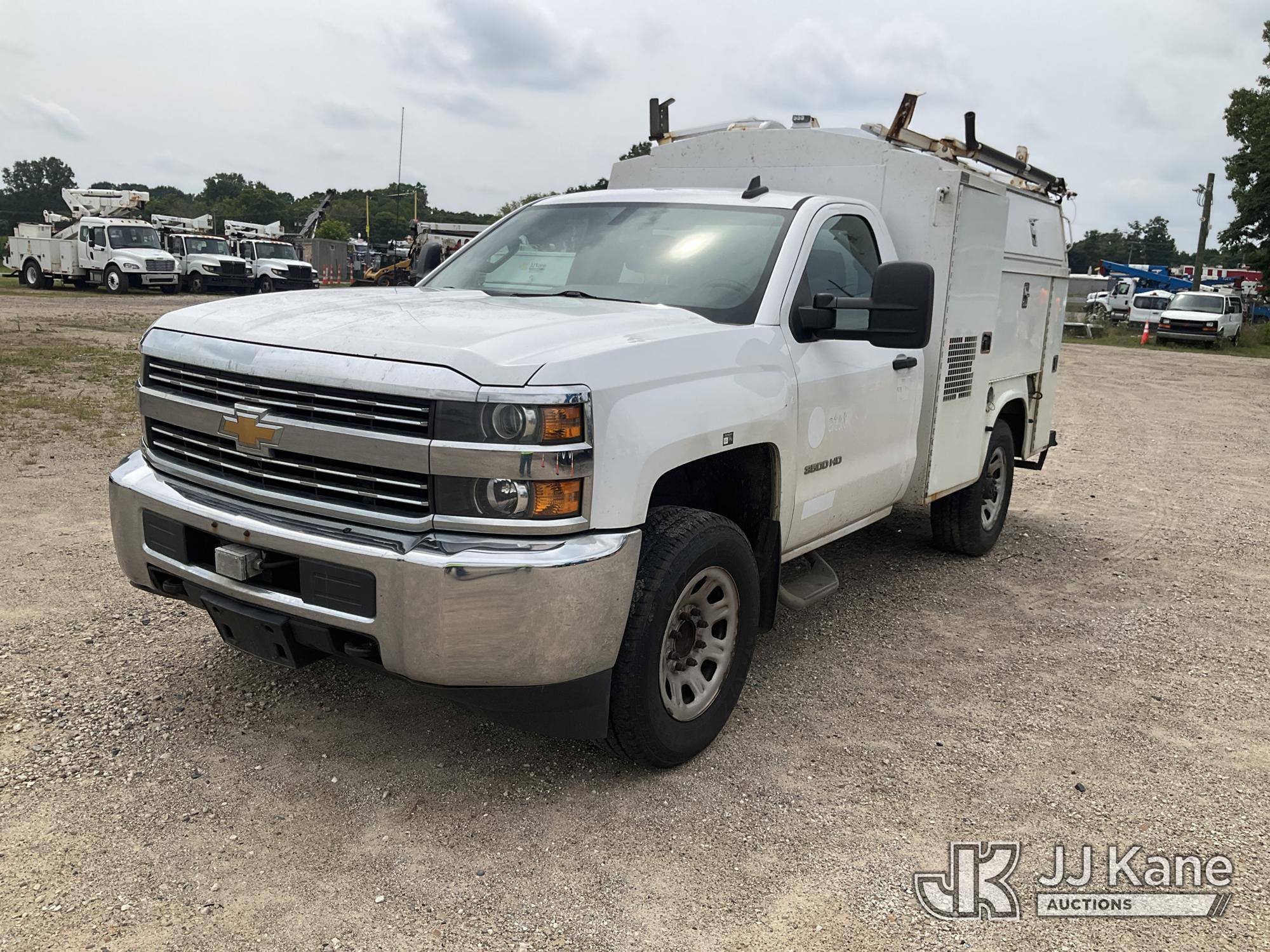 2015 CHEVROLET Silverado 3500HD in Charlotte, MI