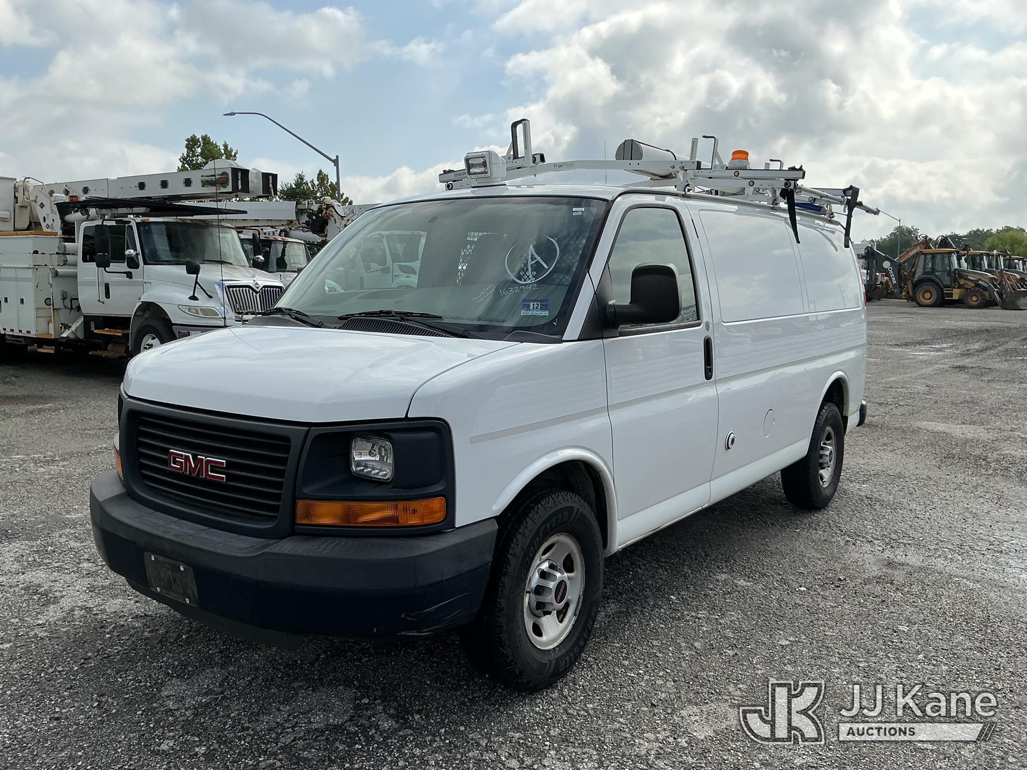2015 GMC SAVANA in Plymouth Meeting, PA