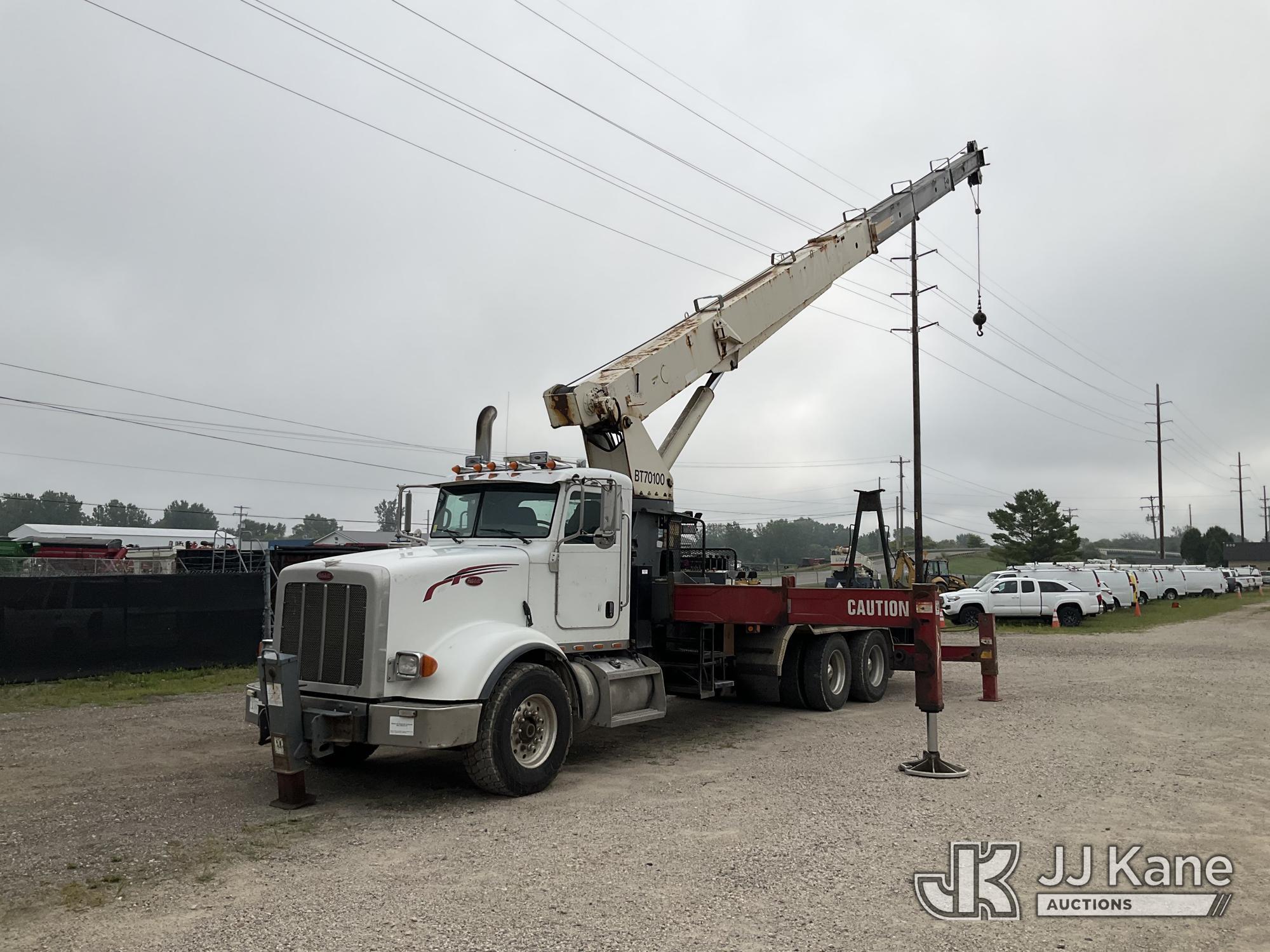 2008 Peterbilt 367 in Charlotte, MI
