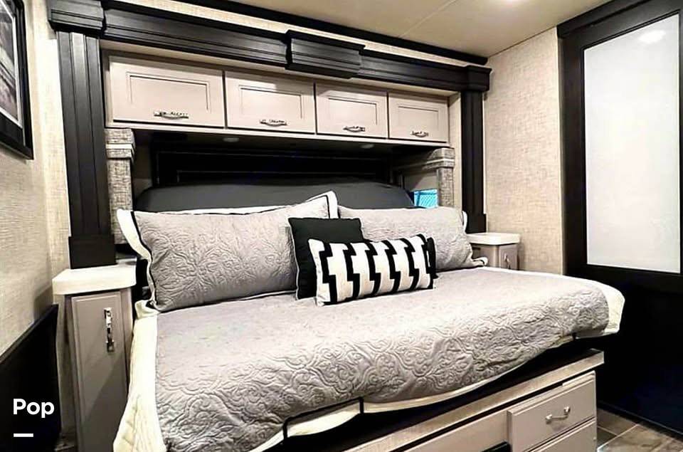 2023 Thor Motor Coach Tuscany 45BX in houston TX