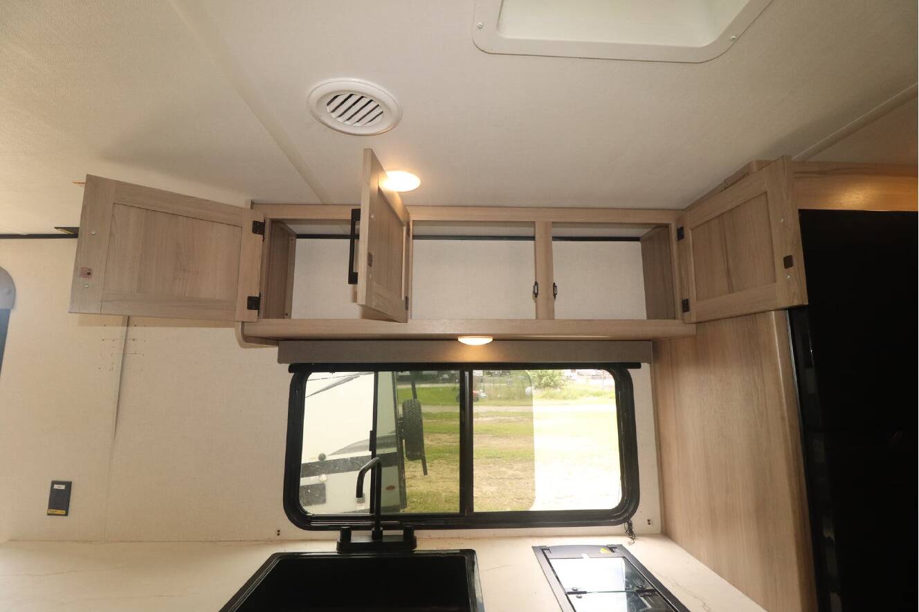 A photo of this 2025 Keystone Coleman 25B