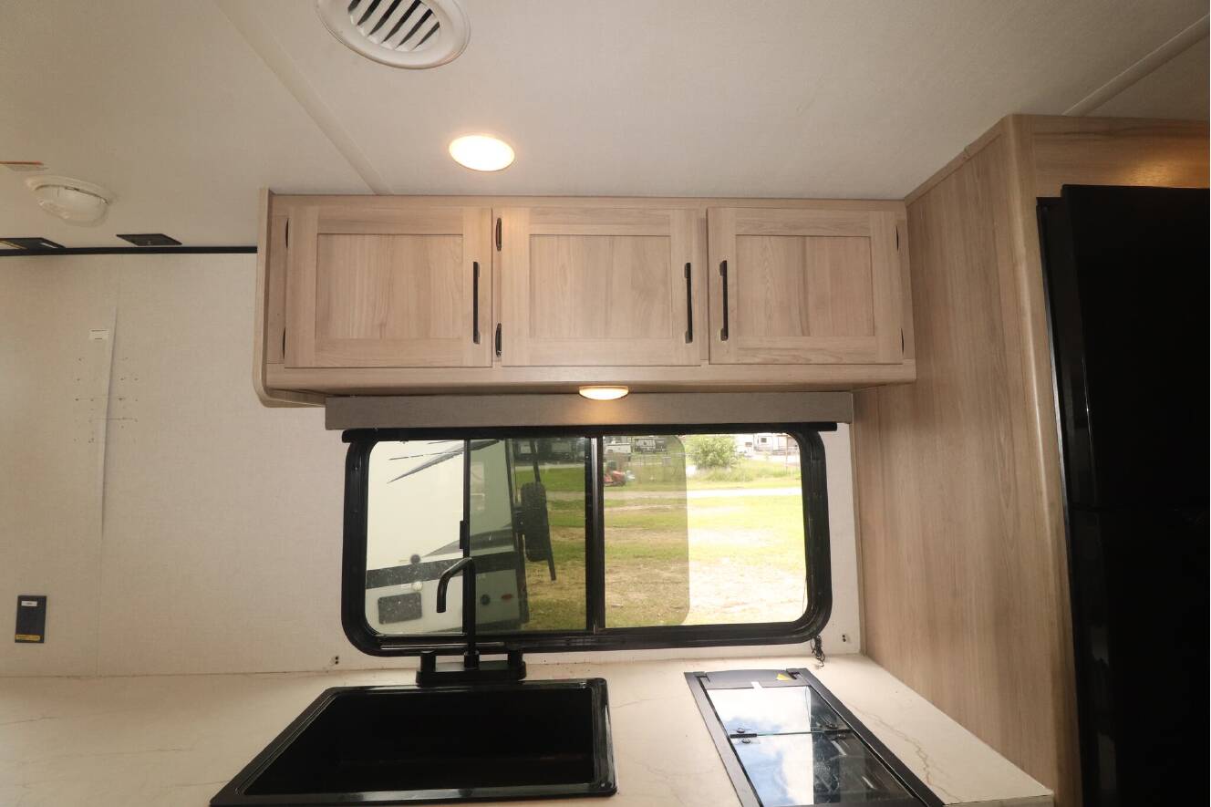 A photo of this 2025 Keystone Coleman 25B