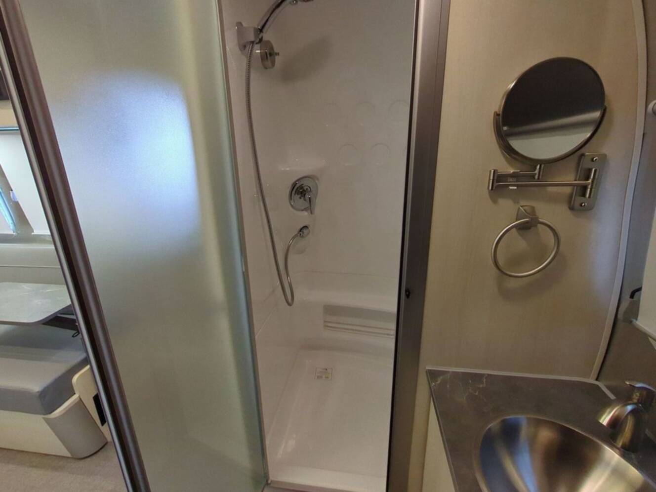 A photo of this 2026 Airstream Flying Cloud 23FB