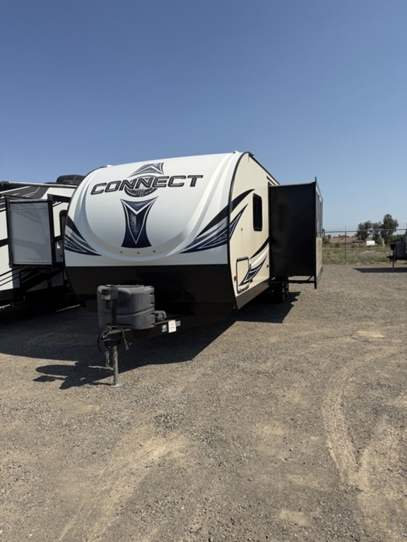 2018 Kz Connect C281BHK in los banos