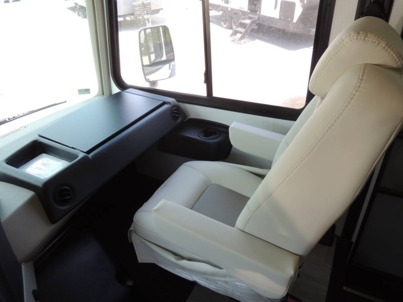 A photo of this 2027 Forest River Georgetown Gt3 29S3