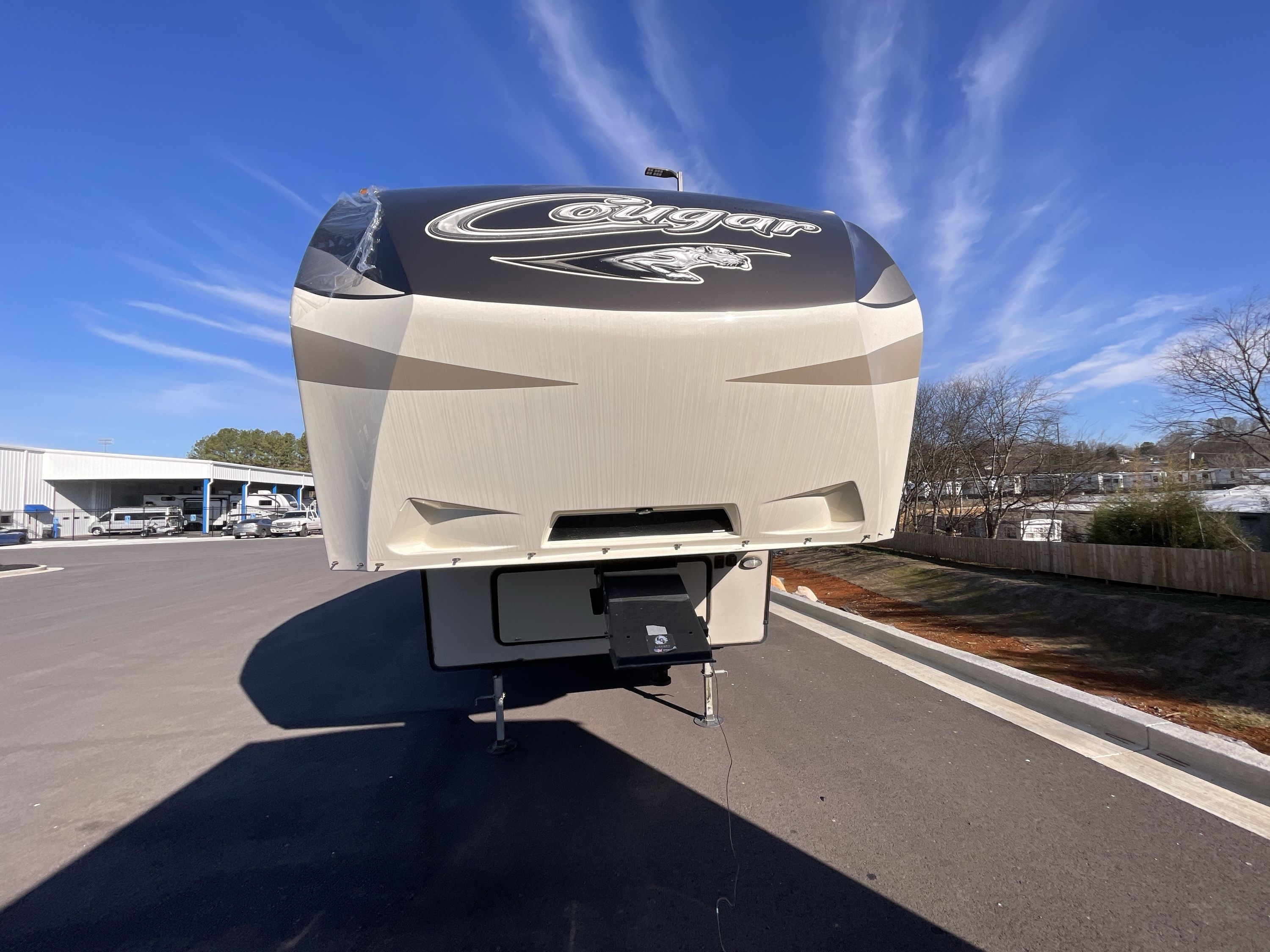2018 Keystone COUGAR 327RES in kodak TN