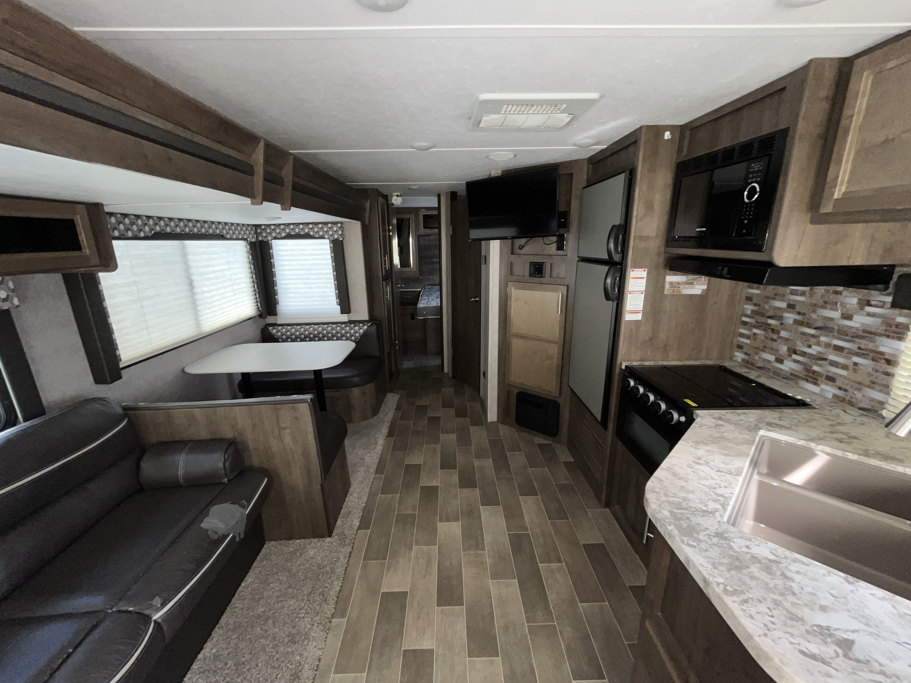 2020 Coleman COLEMAN LIGHT LX 2605RL in myrtle beach SC