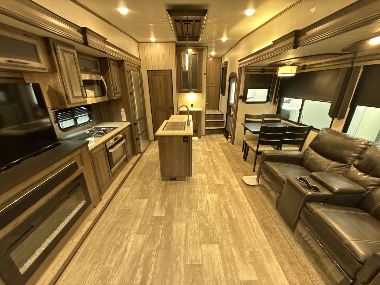 A photo of this 2021 Prime Time SANIBEL 3102RSWB