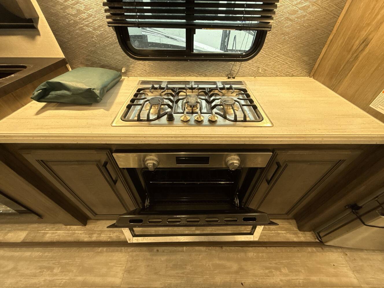 A photo of this 2021 Prime Time SANIBEL 3102RSWB