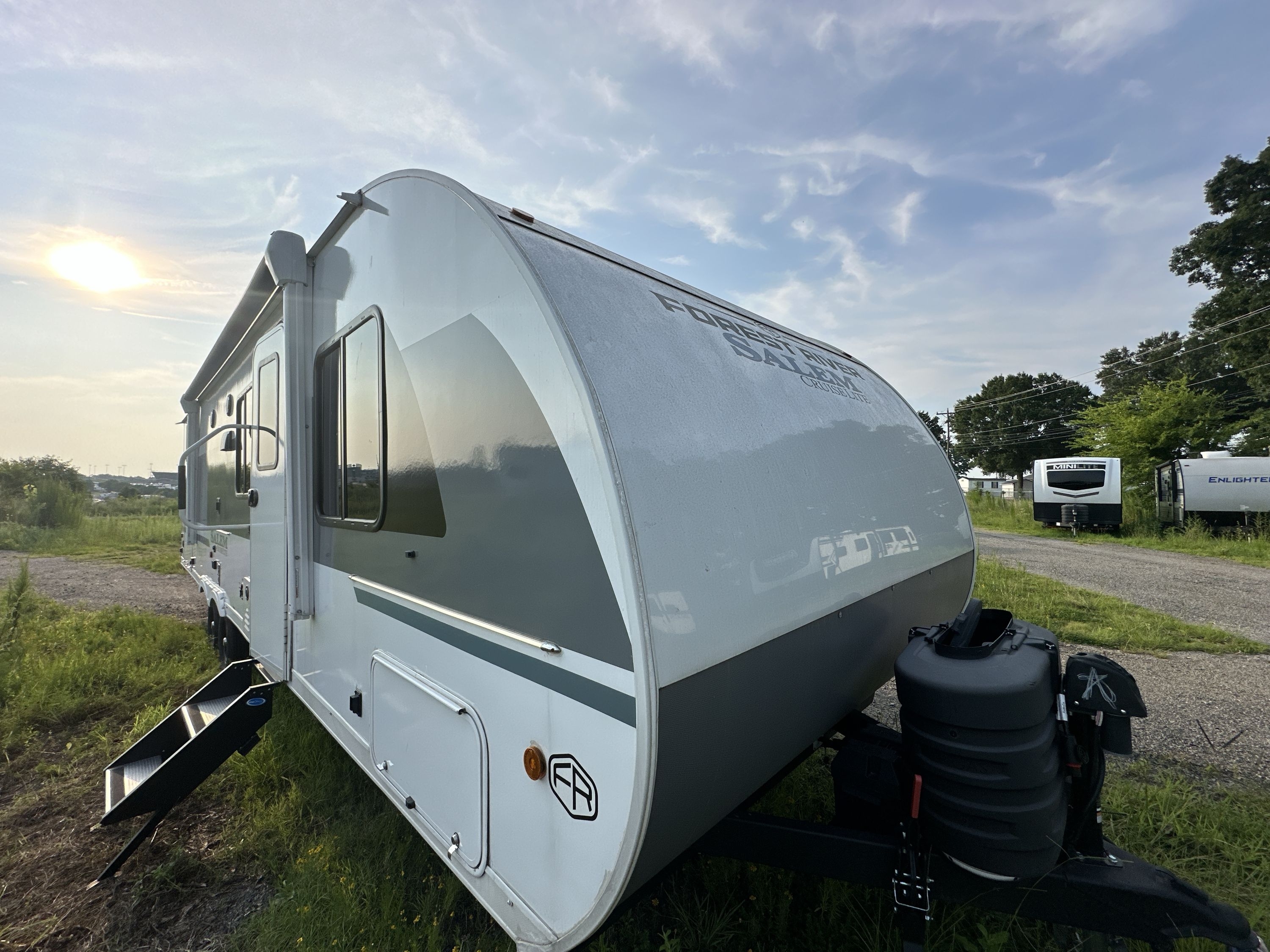 2025 Forest River SALEM CRUISE LITE 273QBXL in concord NC