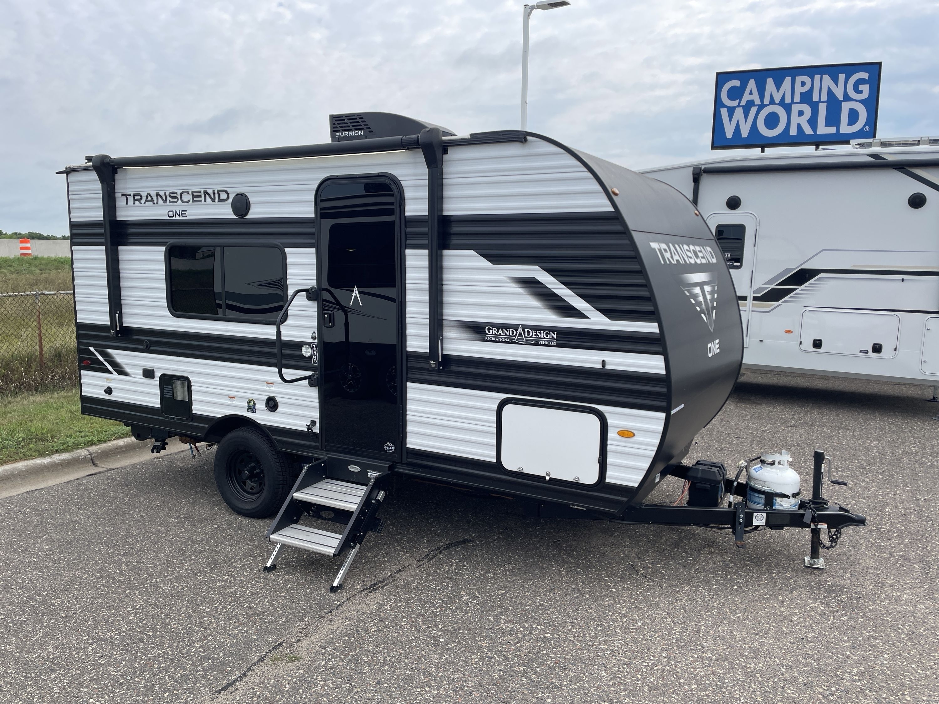 2025 Grand Design TRANSCEND ONE 151RB in monticello MN
