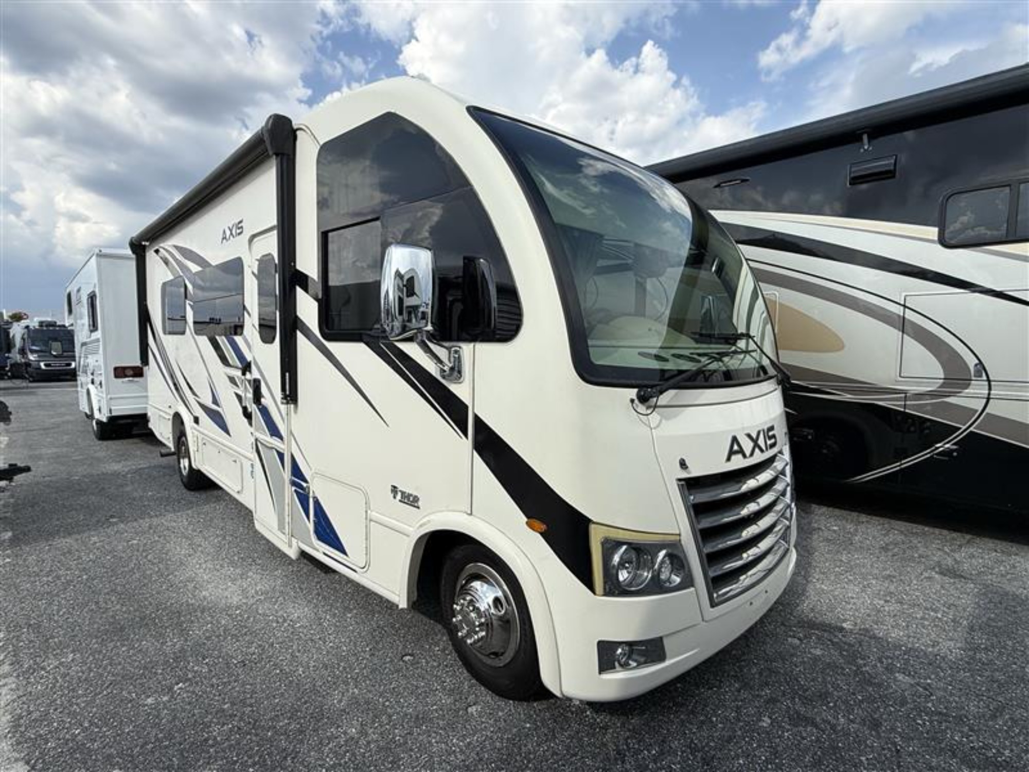2021 Thor AXIS 24.3 in cocoa FL