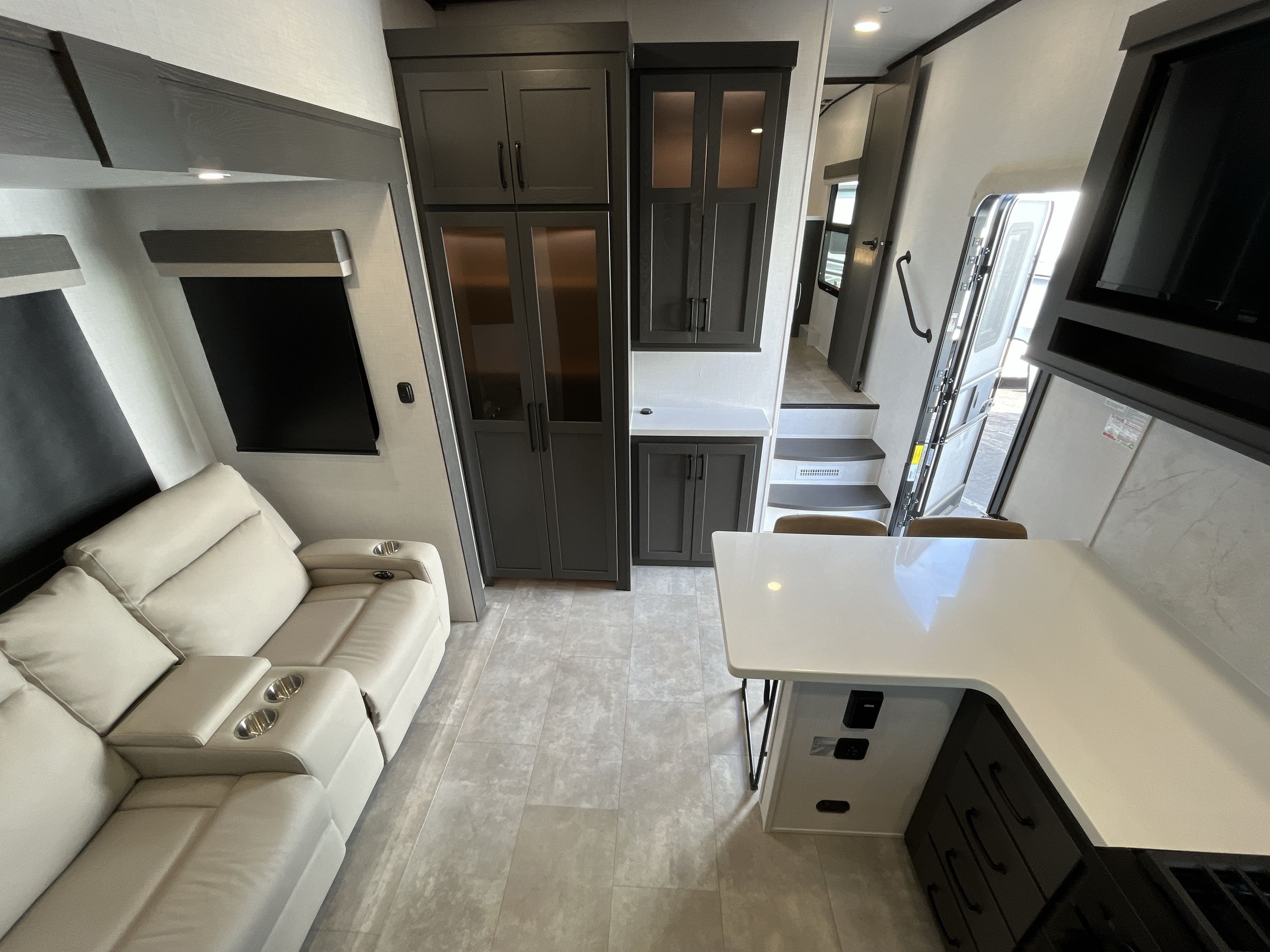 2025 Forest River ROCKWOOD SIGNATURE 281RK in san diego CA