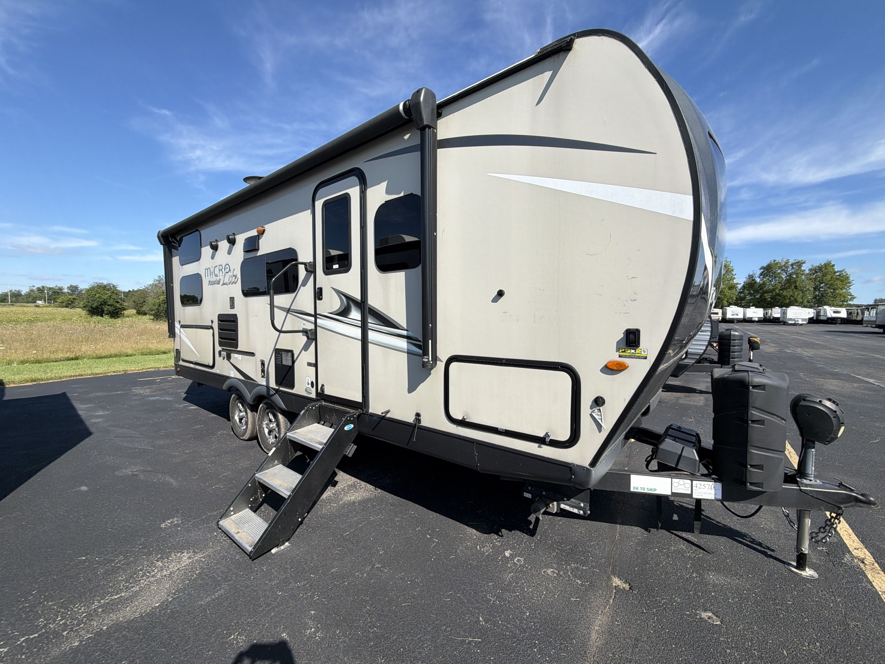 2021 Forest River FLAGSTAFF MICRO LITE 25BRDS RV