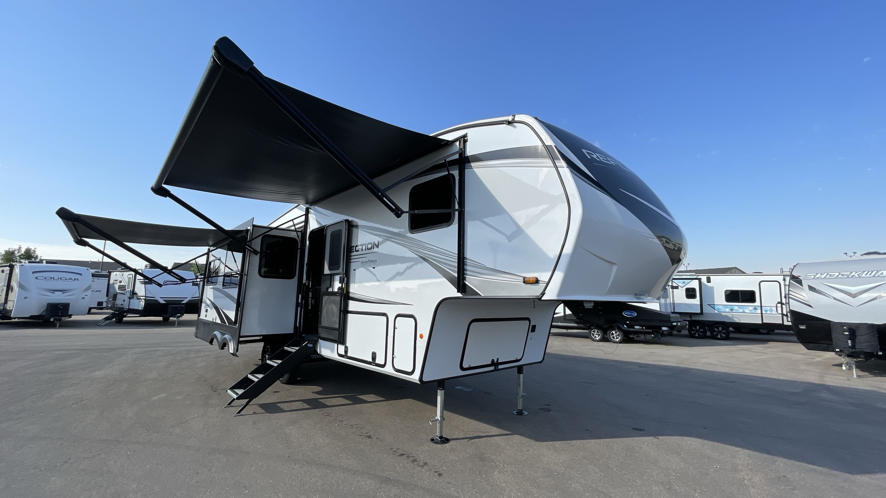 2025 Grand Design REFLECTION 303RLS RV