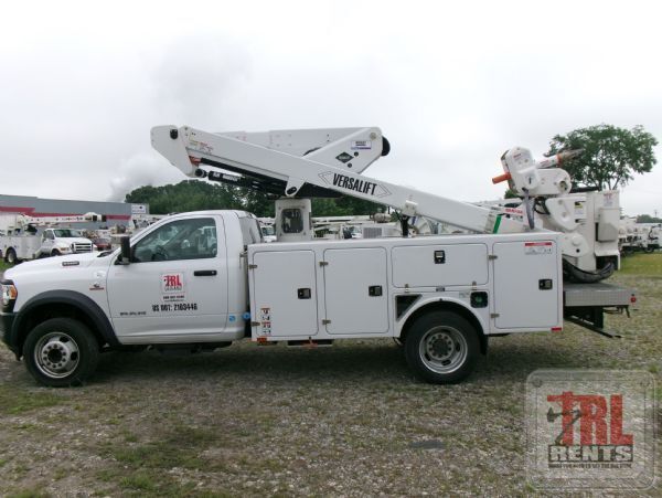 2020 Versalift VST40-MHI in Canton, OH