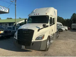 2020 FREIGHTLINER CASCADIA 126