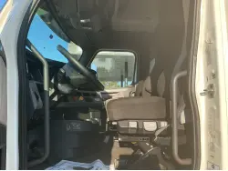 2020 FREIGHTLINER CASCADIA 126
