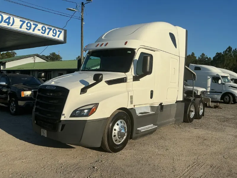 2020 FREIGHTLINER CASCADIA 126