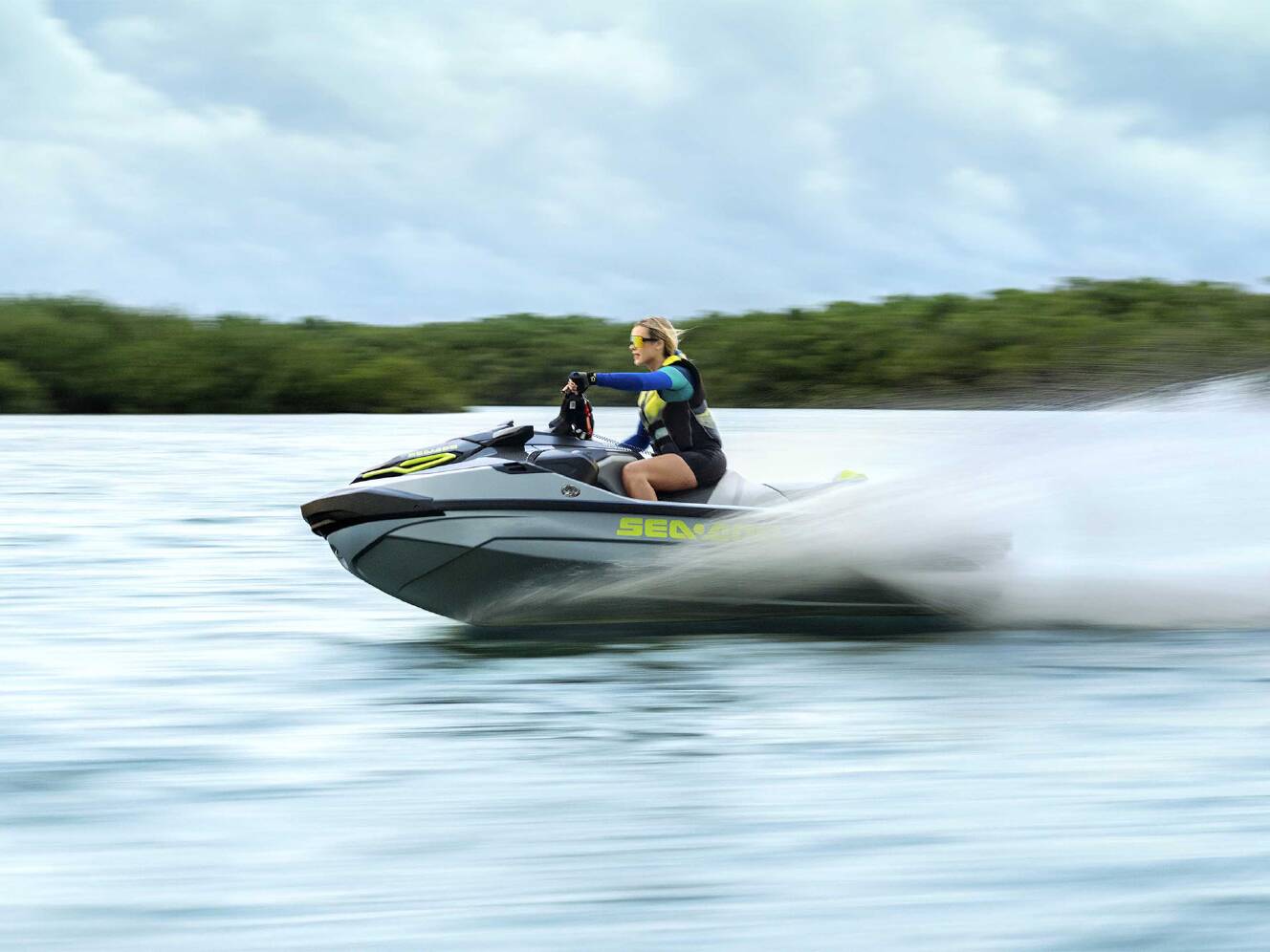 A photo of this 2026 Sea-Doo RXT-X 325 Tech Package