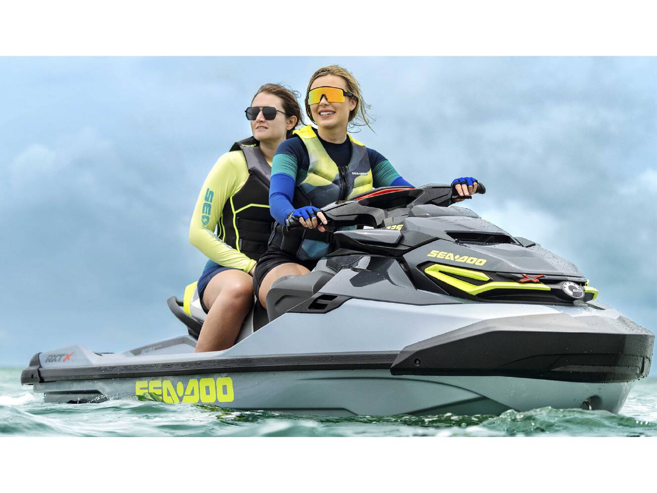 A photo of this 2026 Sea-Doo RXT-X 325 Tech Package