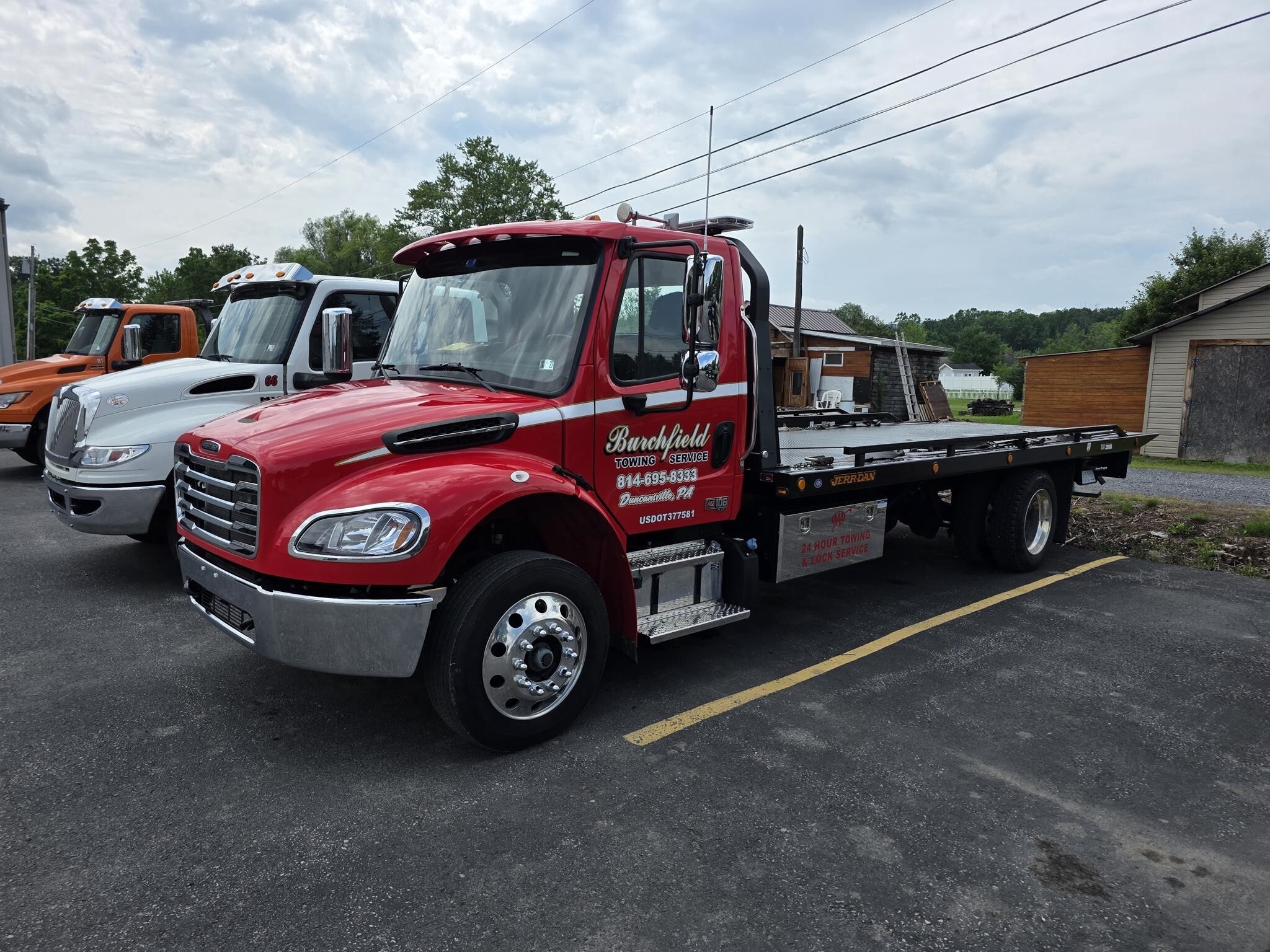 2025 FREIGHTLINER BUSINESS CLASS M2 106 PLUS in Duncansville, PA
