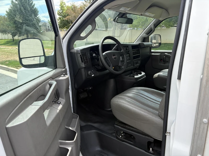 2021 GMC SAVANA