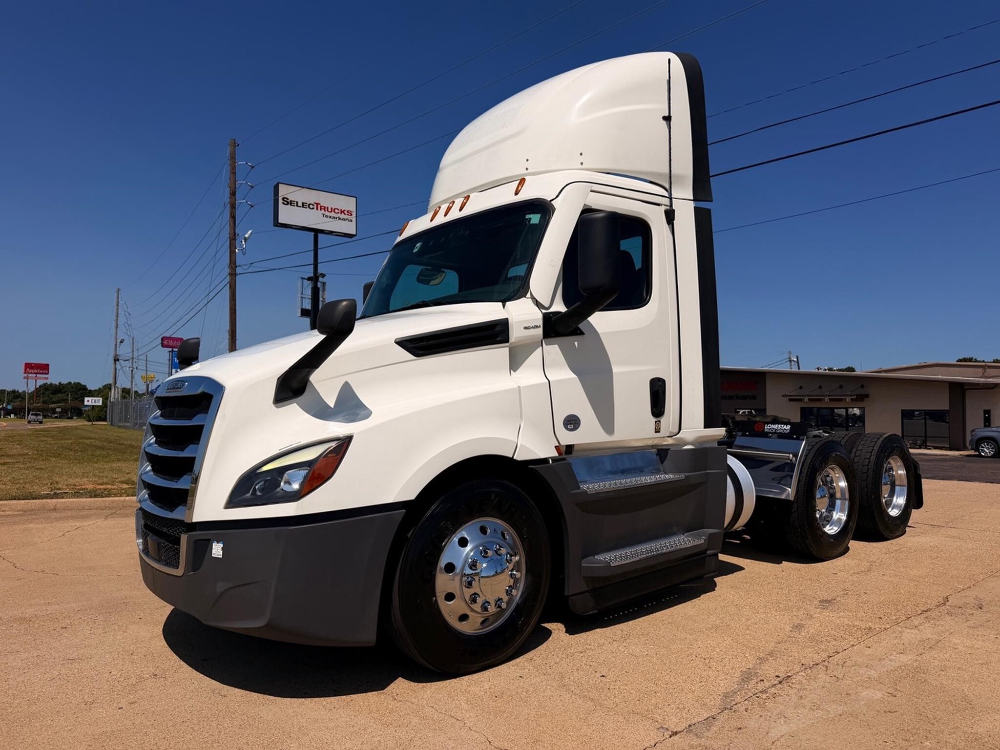 2022 FREIGHTLINER CASCADIA 126 in Texarkana, TX