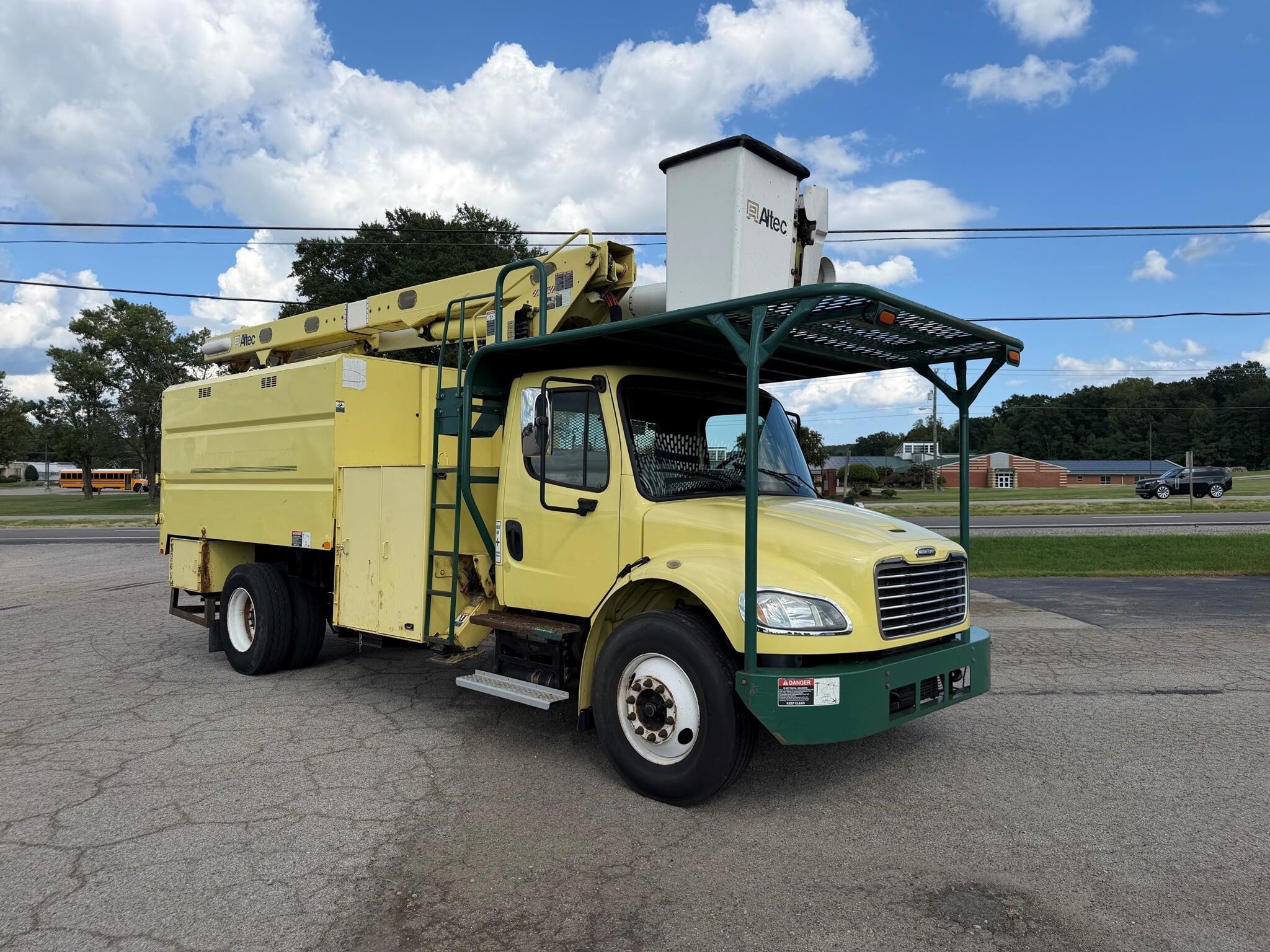 2014 FREIGHTLINER BUSINESS CLASS M2 106 in Chatham, VA