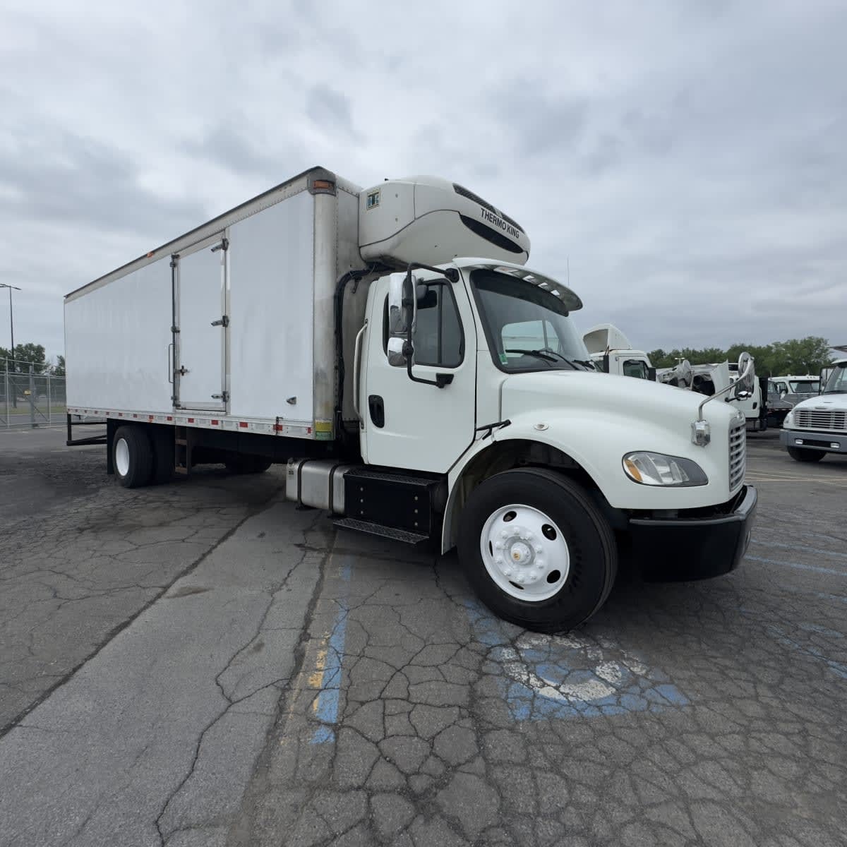 2020 FREIGHTLINER BUSINESS CLASS M2 106 in Hampton, VA