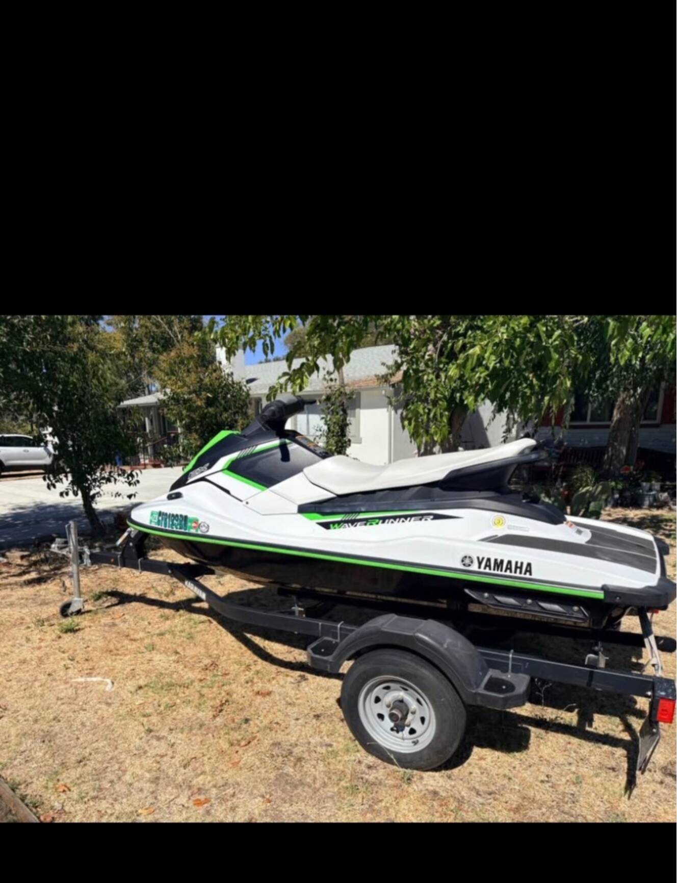 A photo of this 2017 Yamaha WAVERUNNER EX BASE