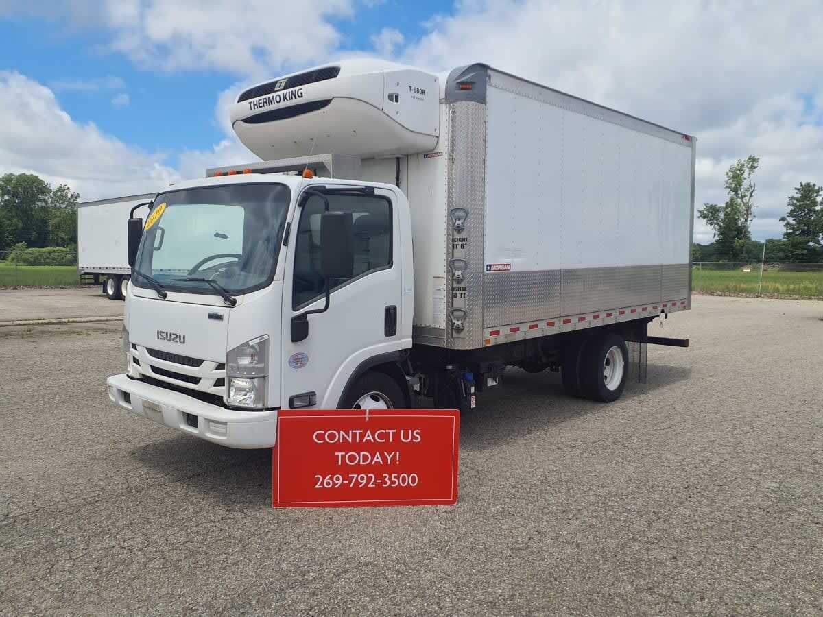 2020 ISUZU NRR in Wayland, MI