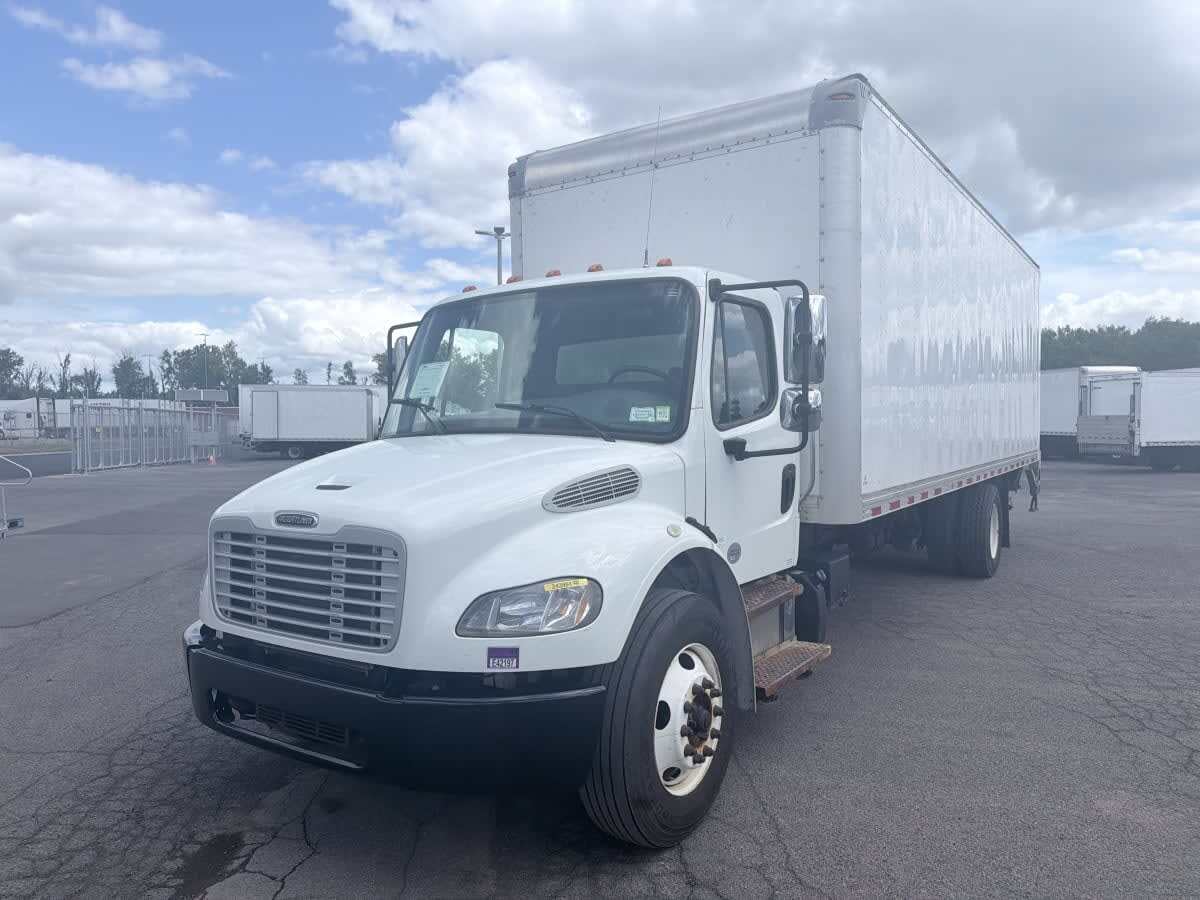 2020 FREIGHTLINER BUSINESS CLASS M2 106 in Hampton, VA