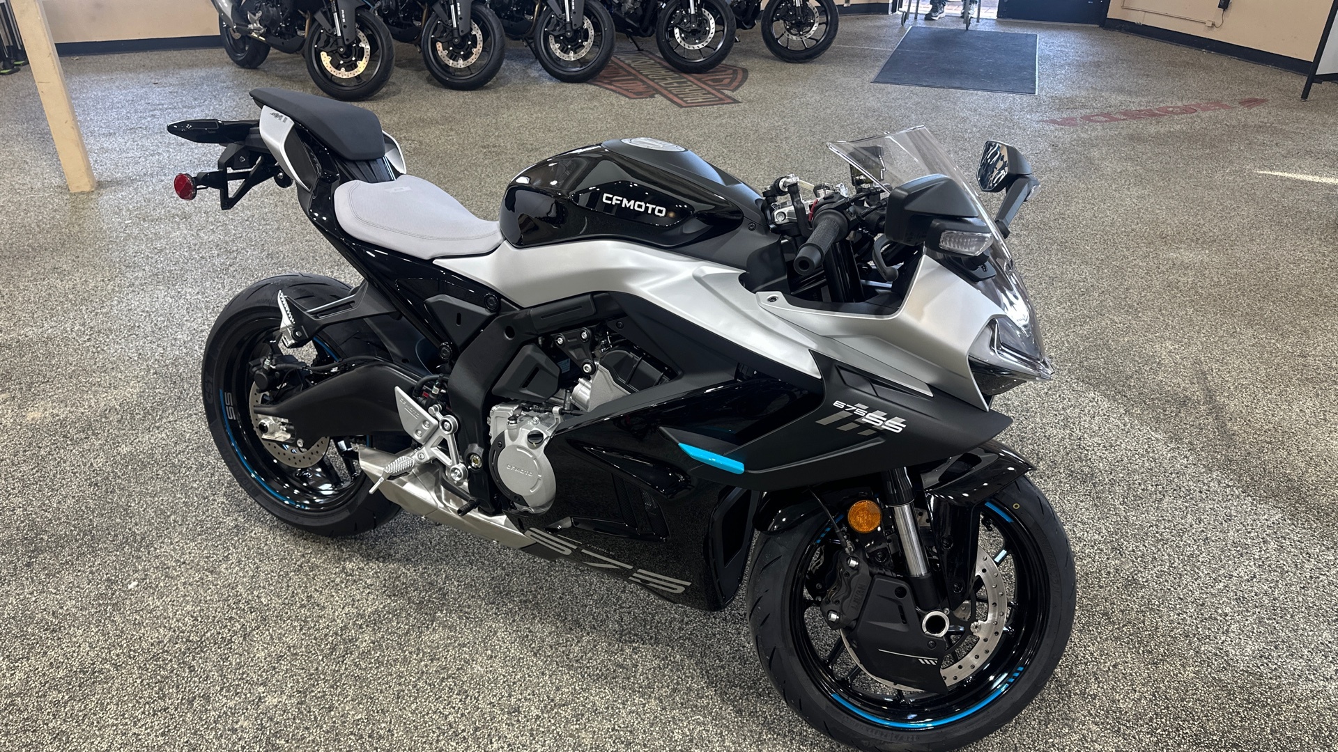 2026 CFMOTO 675SS SS in Quincy, IL