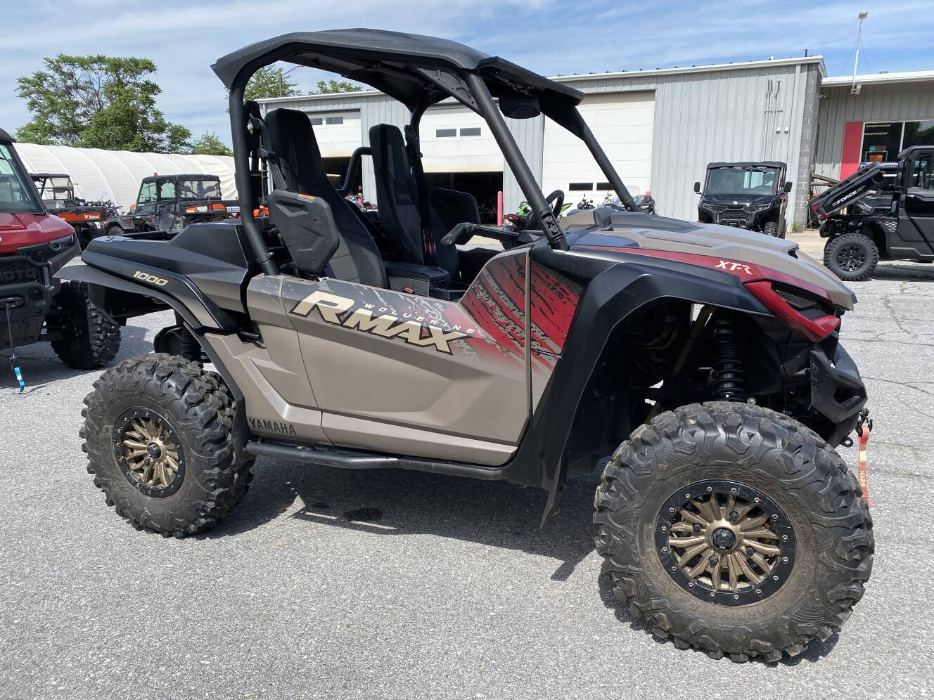 A photo of this 2024 Yamaha Wolverine RMAX2 LE