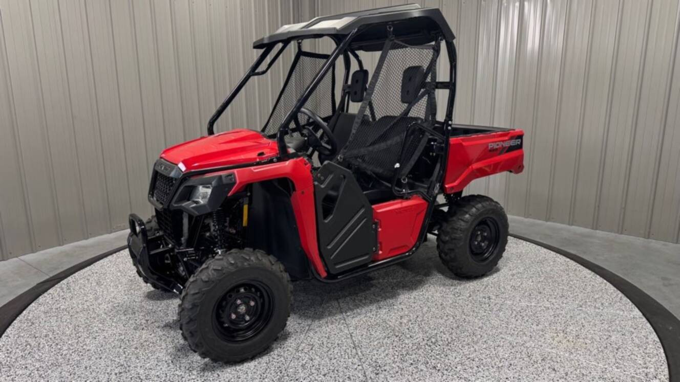 A photo of this 2026 Honda Pioneer 520